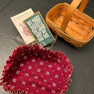 Horizon of Hope Basket #15911 with bottom protector and fabric liner insert.